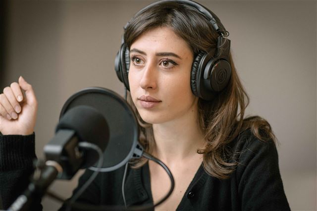 Immagini, voci e storie. Incontro con Cecilia Sala